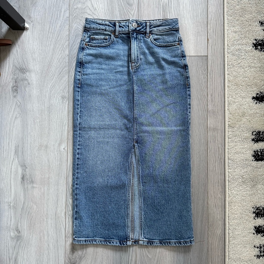 RW&CO. Light Blue Denim Skirt